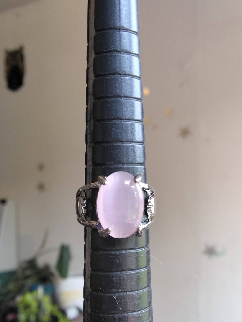 Silver-Tone Pink Oval Cat's Eye Statement Ring